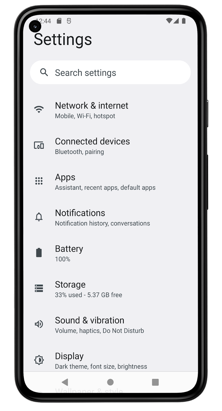 En esta captura de pantalla de la app de Configuración, se muestran diferentes opciones de menú para cambiar la configuración del dispositivo. Los elementos de menú que se muestran en la pantalla son Internet y redes, Dispositivos conectados, Apps, Notificaciones, Batería, Almacenamiento, Sonido y vibración, y Pantalla. 