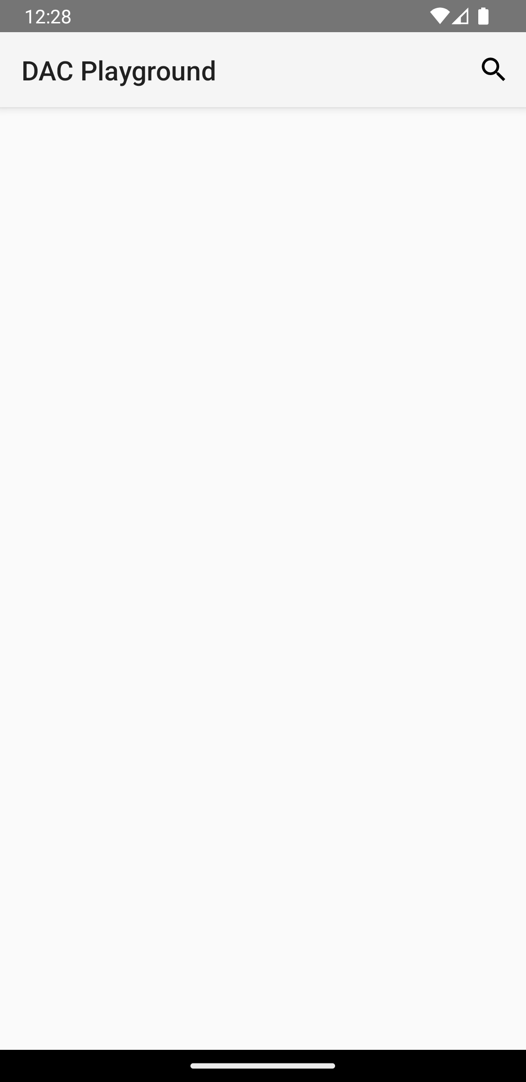 一张图片，显示了应用顶部栏中带有搜索图标的空白屏幕