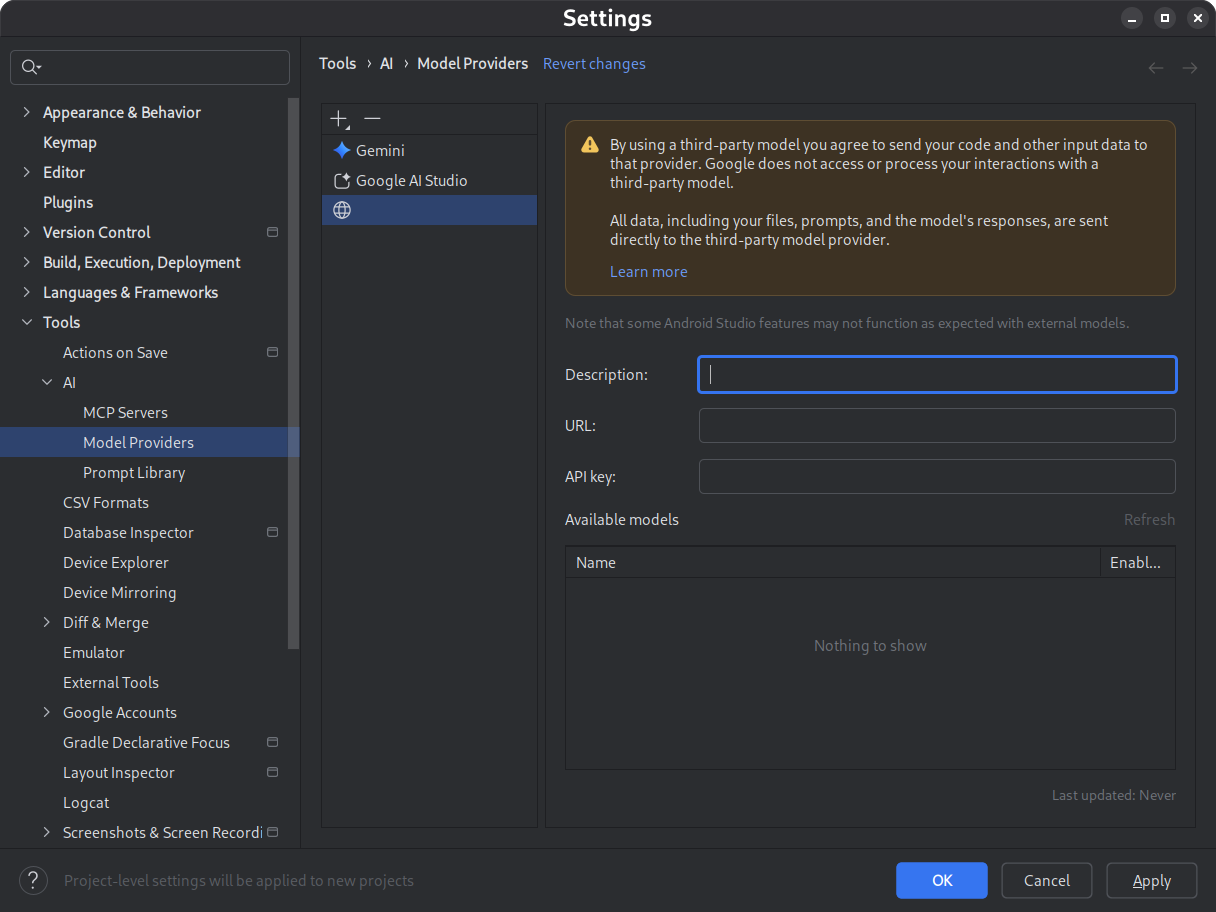 กล่องโต้ตอบการตั้งค่าที่มีแบบฟอร์มสำหรับป้อนข้อมูลผู้ให้บริการโมเดลระยะไกล
